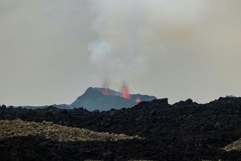 Eldgosið hófst 16. júlí.