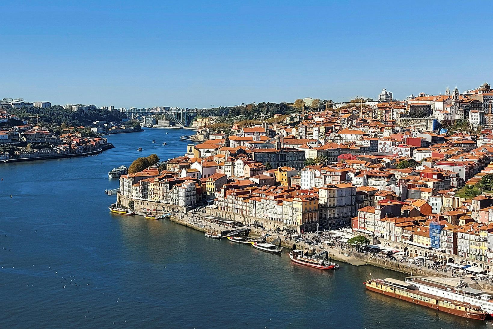 Frá borginni Porto.
