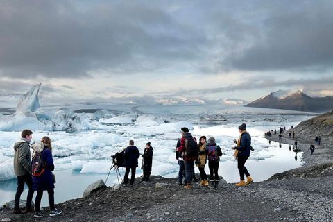 Jökulsárlón is one of Iceland's most popular tourist destinations. In 2015 a horrific accident occurred there.