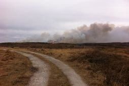 Þuríður tók mynd af reyknum sem lagði af eldinum í morgun.