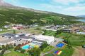 Hrafnagilshverfi Skólabyggingar, sundlaug og byggð íbúðarhúsa í fallega grónu sveitaþorpinu.