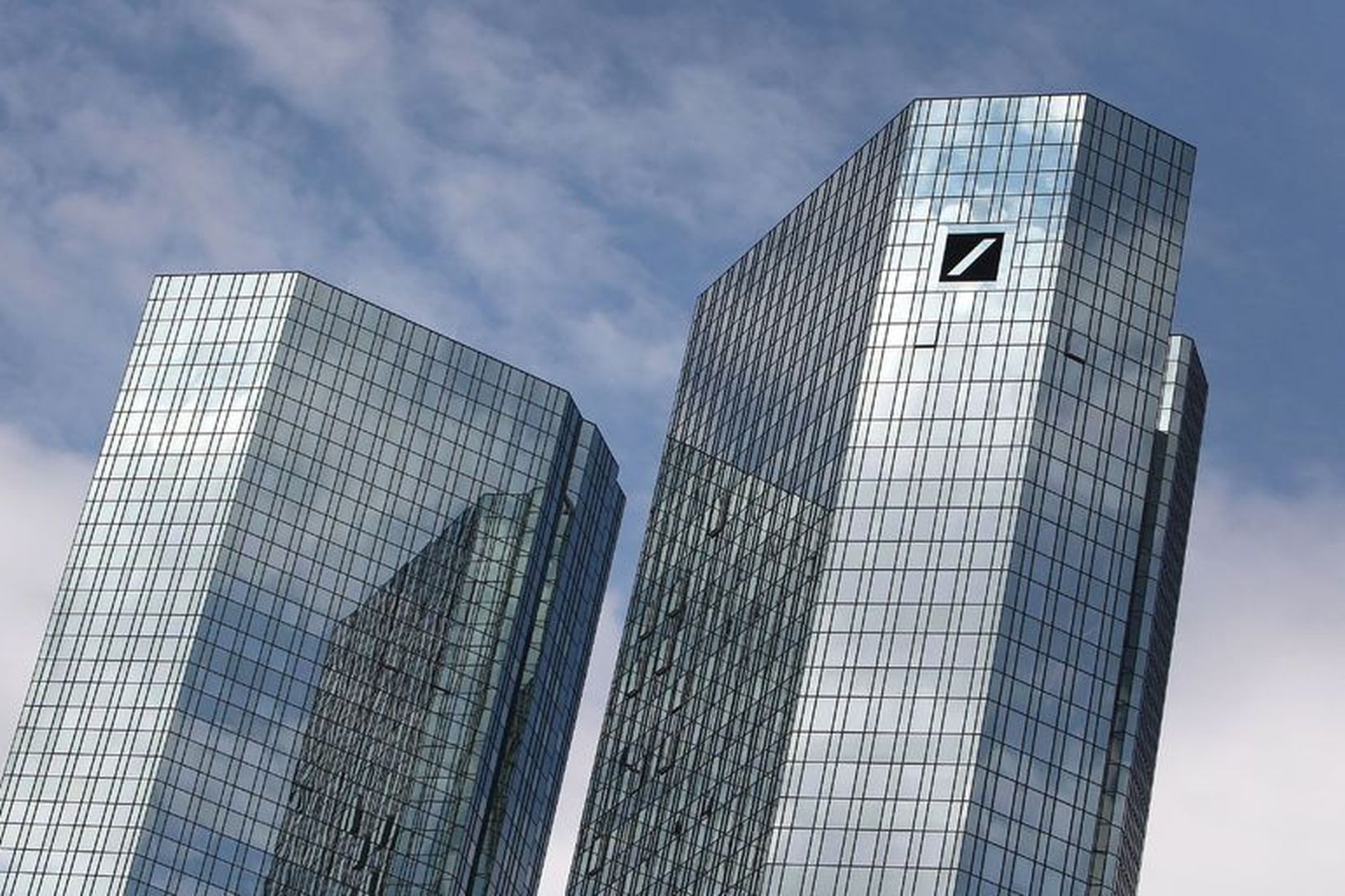 Höfuðstöðvar Deutsche Bank í Frankfurt.