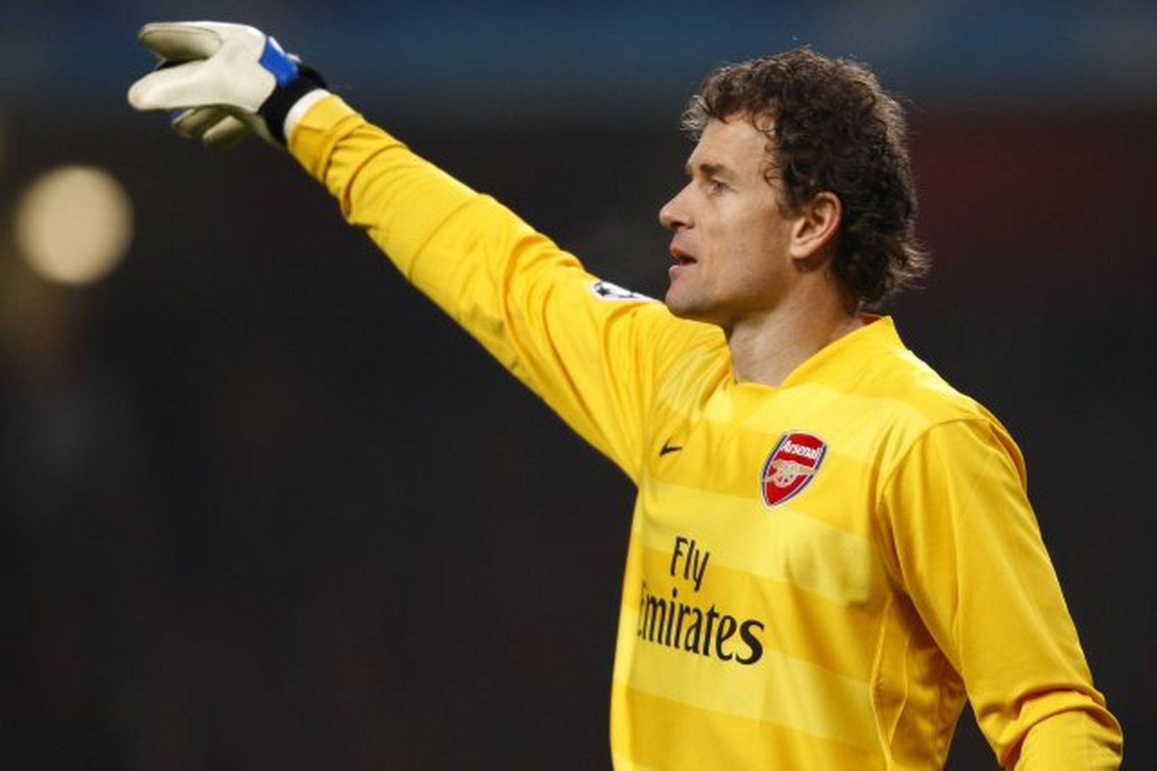 Jens Lehmann er óhress með afstöðu Wengers í markmannsmálum Arsenal.