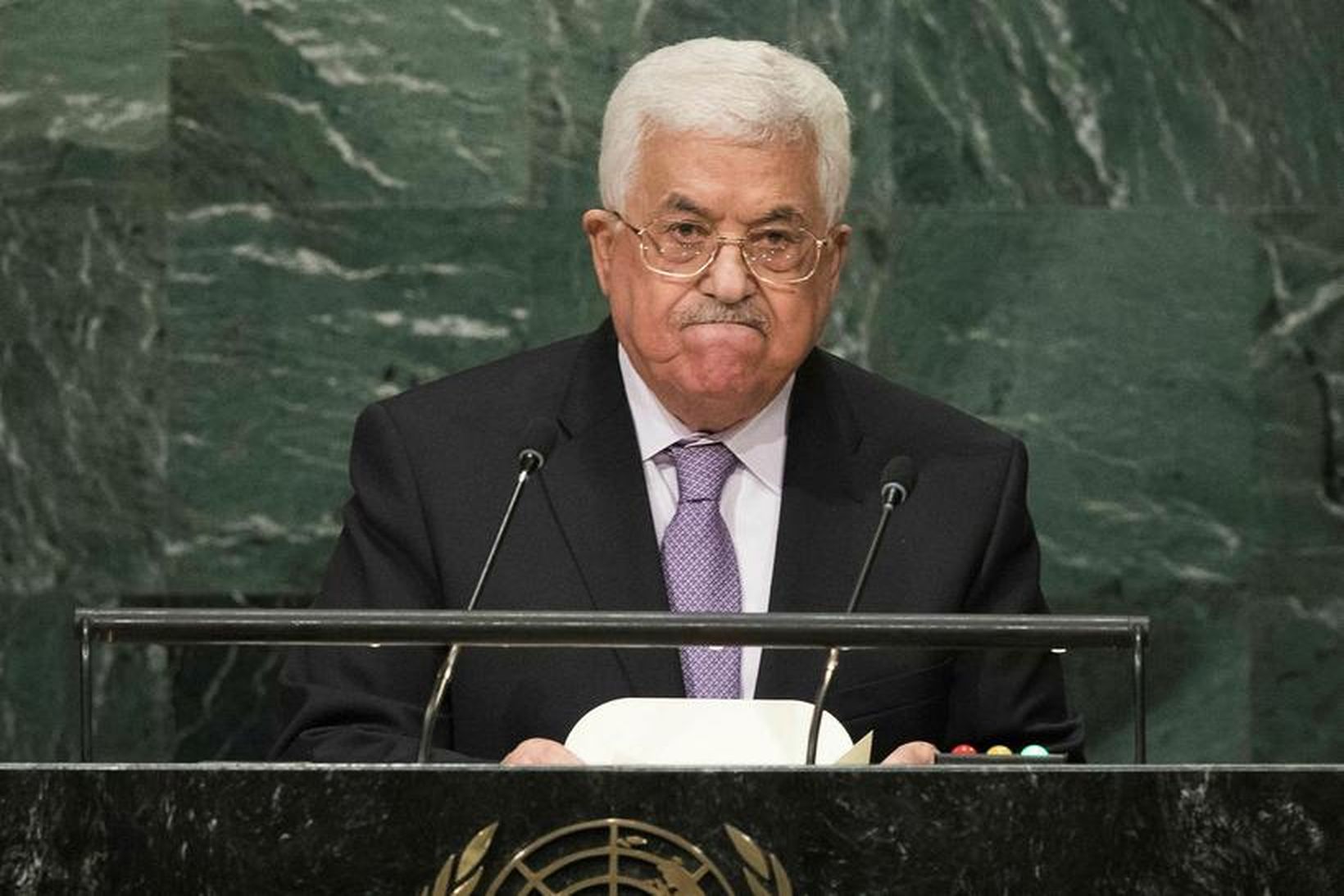 Mahmud Abbas mætir í jarðaför Shimon Peres og hittir þar …