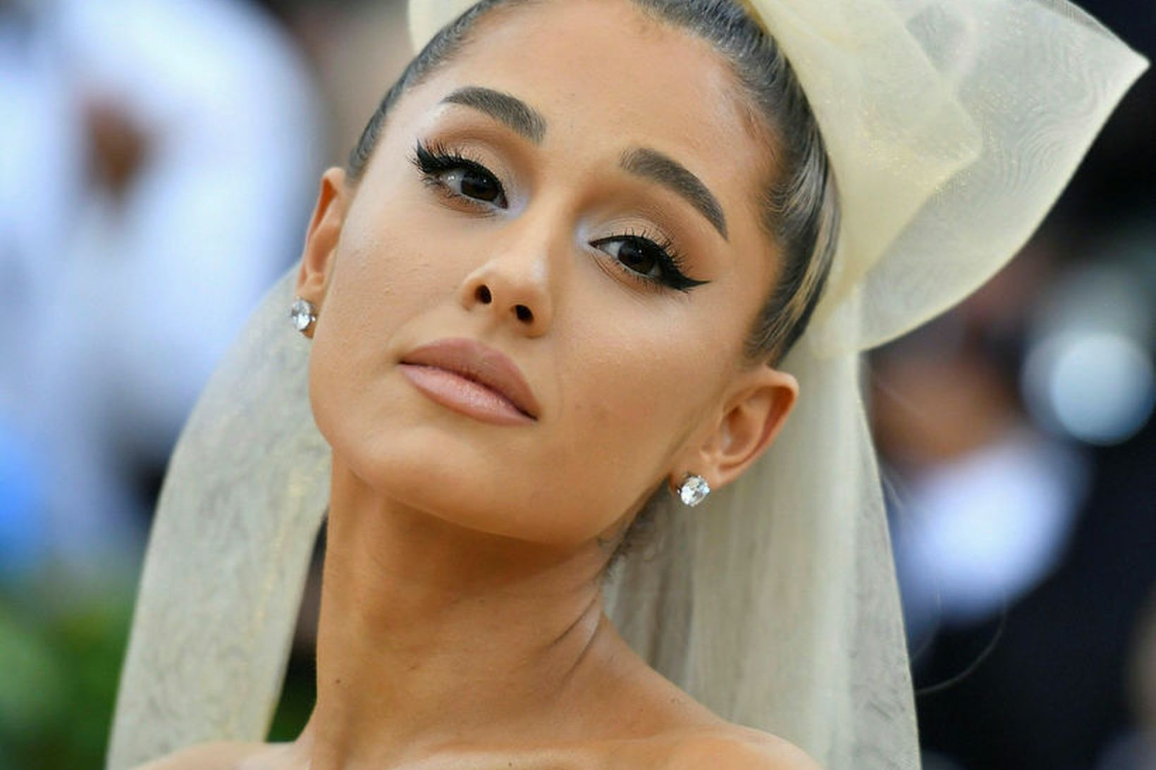 Ariana Grande mun ekki halda rándýrum trúlofunarhringnum sem Pete Davidson …