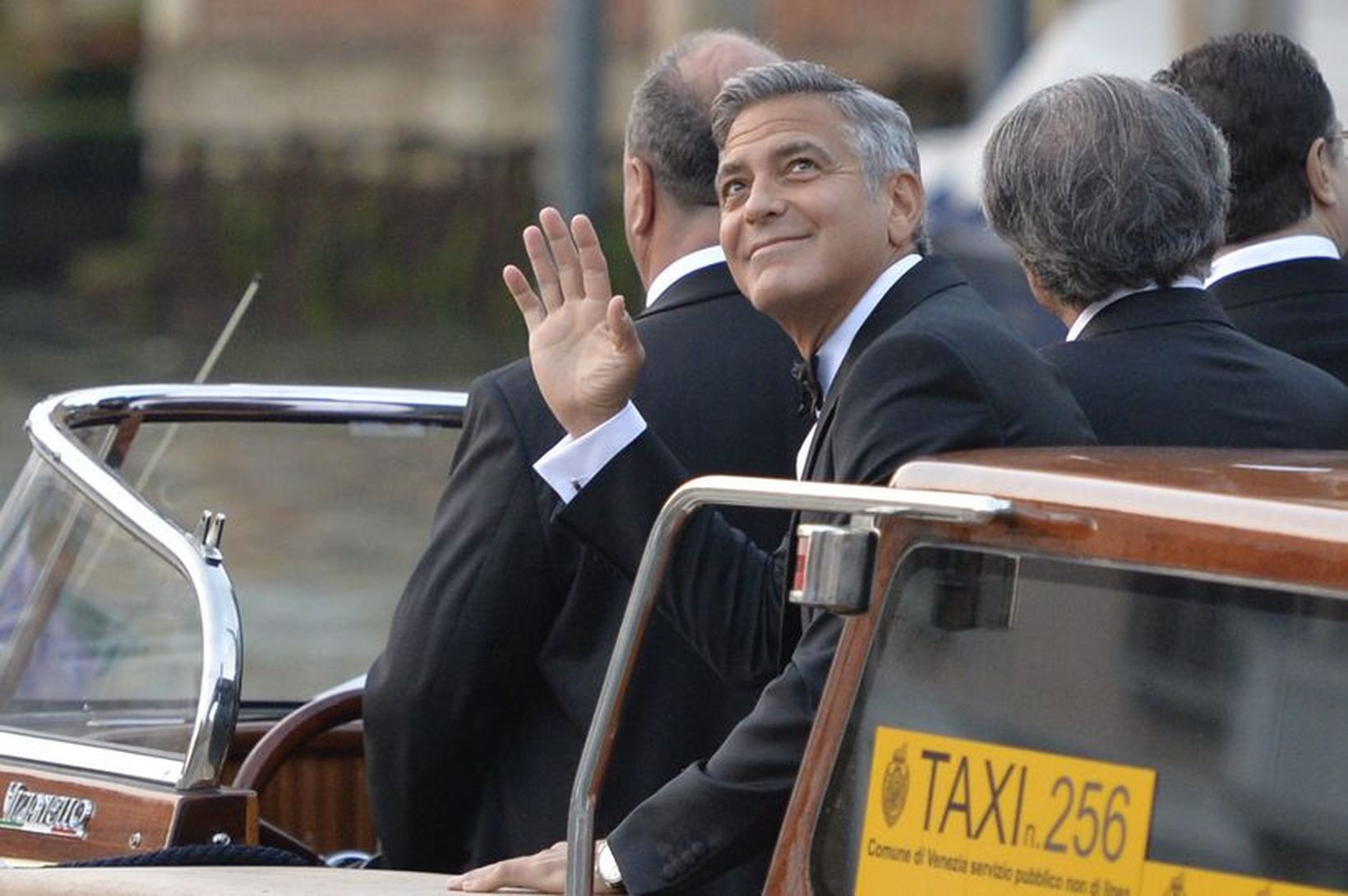 Clooney er búinn að gifta sig