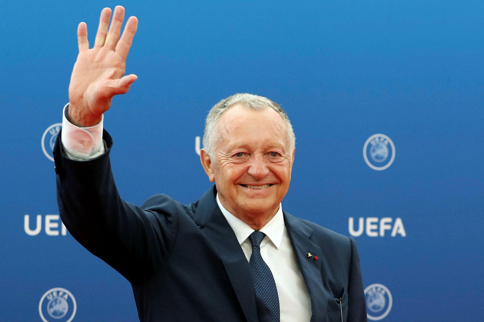 Jean-Michel Aulas kveðst vita hvenær sitt lið eigi að spila.