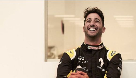 Ricciardo í herklæðum Renault