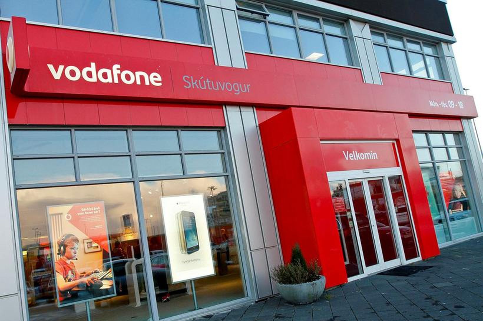 Vefkerfi Vodafone rafrænt fjarskiptanet