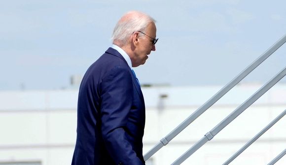 Biden sagður leita inn á við og íhuga framtíð sína