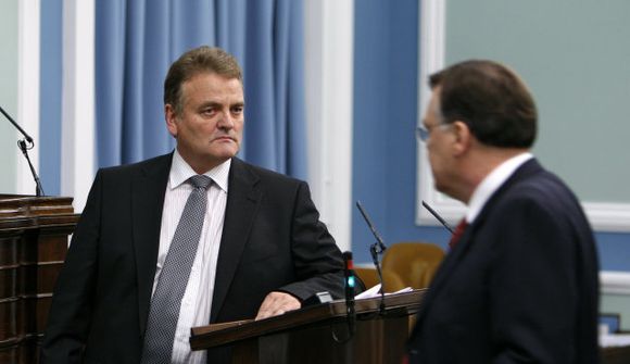 22 ár frá stjórnarkreppu