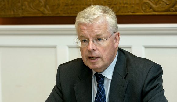 Samræmist stjórnarskrá