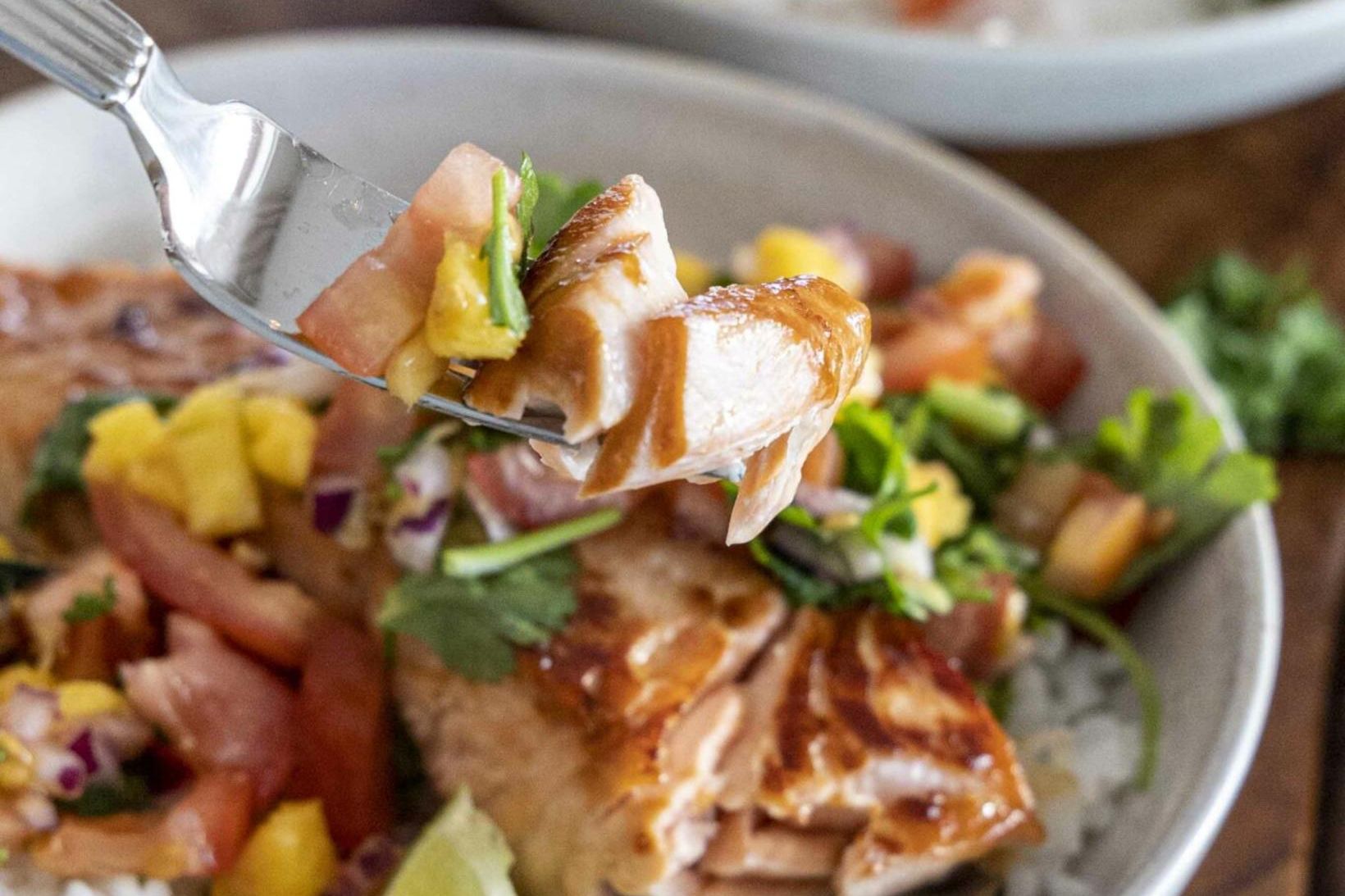 Lax í hunangi og sojasósu með fersku mangósalsa