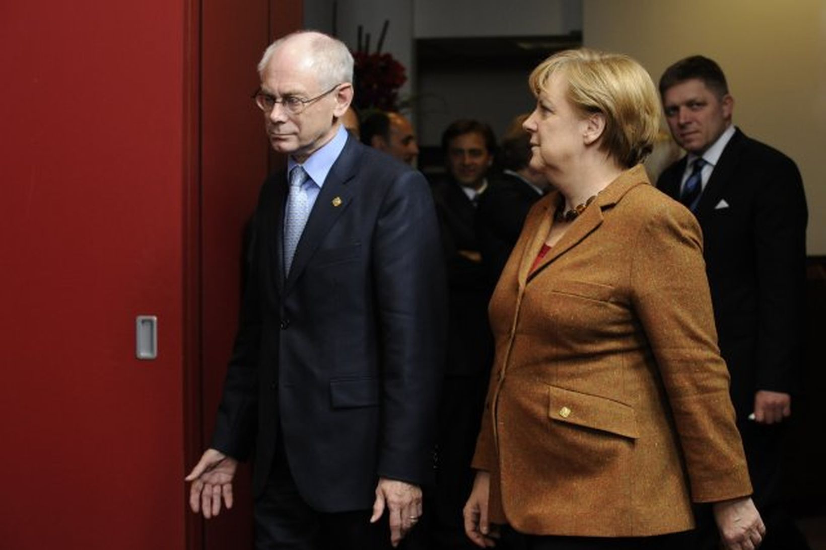 Angela Merkel, kanslari Þýskalands og Herman Van Rompuy forseti leiðtogaráðs …