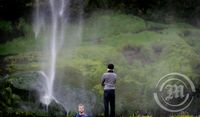 Ferðamenn við Seljalandsfoss