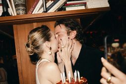 Gigi Hadid og Bradley Cooper virðast vera yfir sig ástfangin.