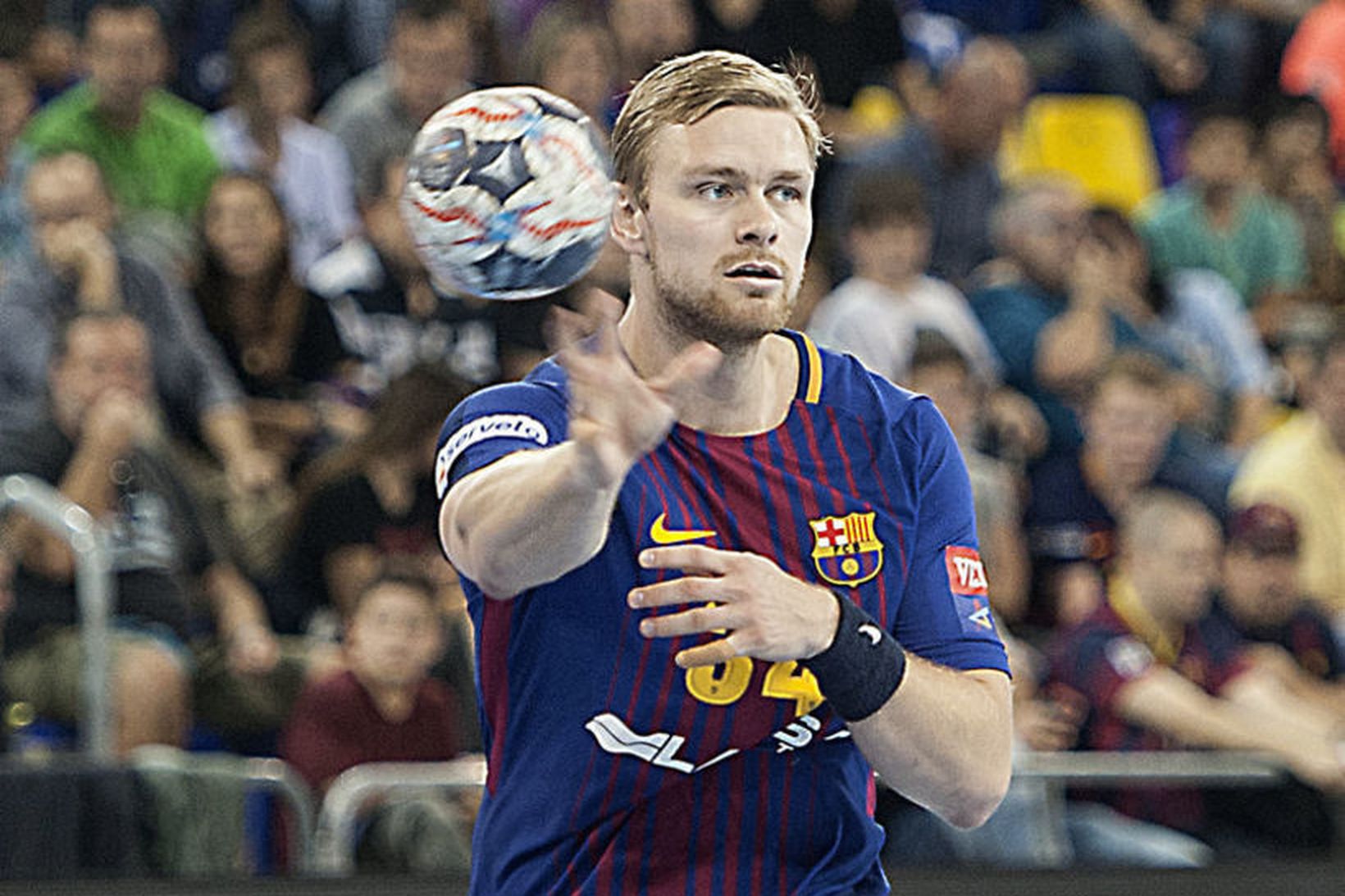 Aron Pálmarsson í leik með Barcelona.