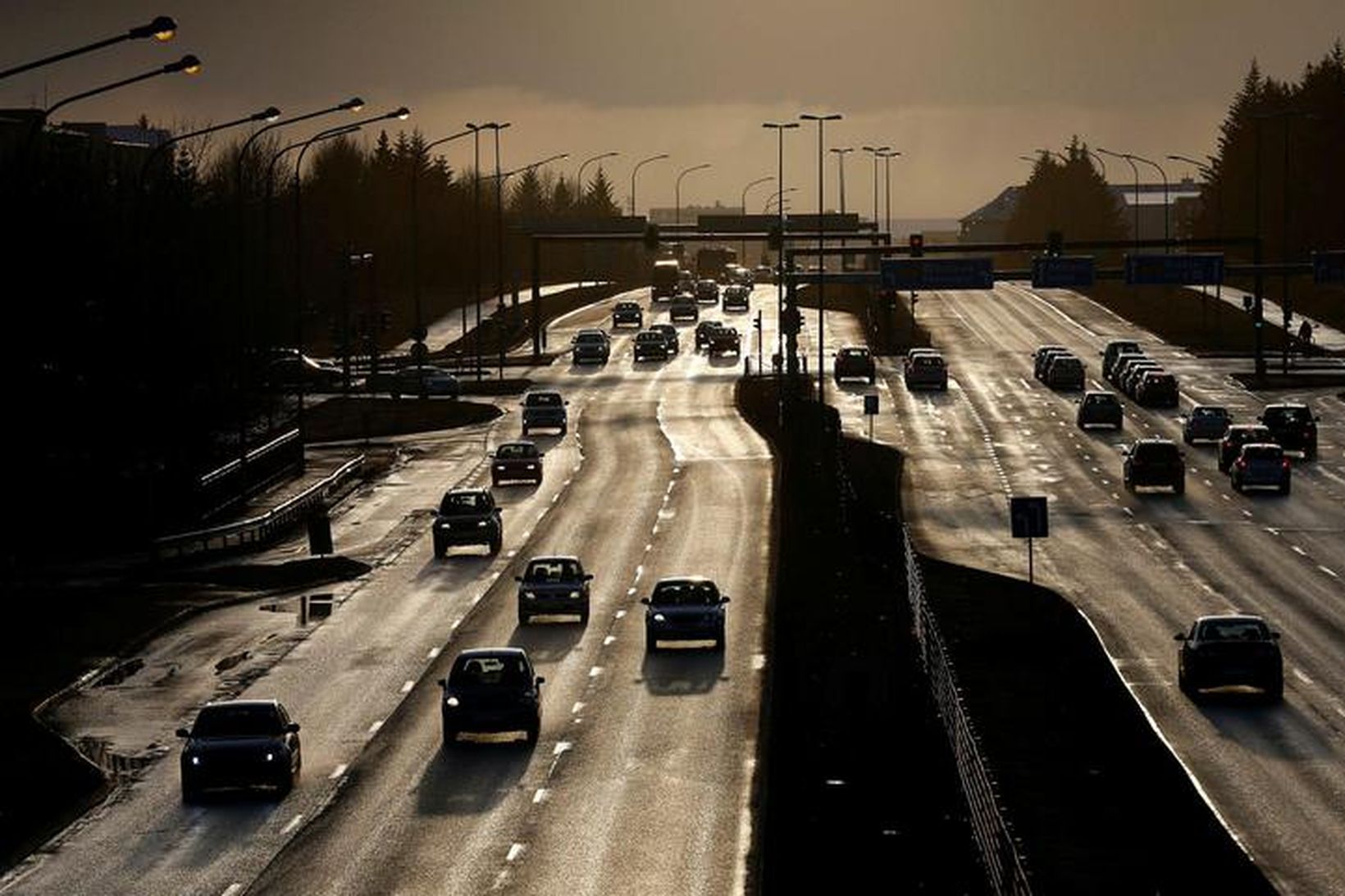 Íslenskir ökumenn þurfa margir hverjir að hægja á sér.