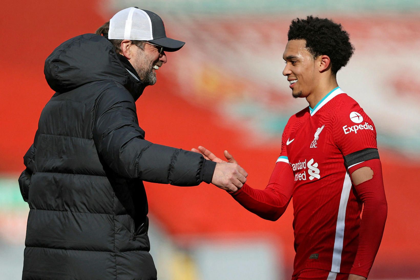 Jürgen Klopp og Trent Alexander-Arnold.