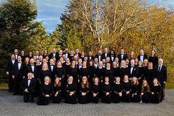 Söngsveitin Fílharmónía kemur fram á tónleikum á vegum BBC Concert Orchestra.