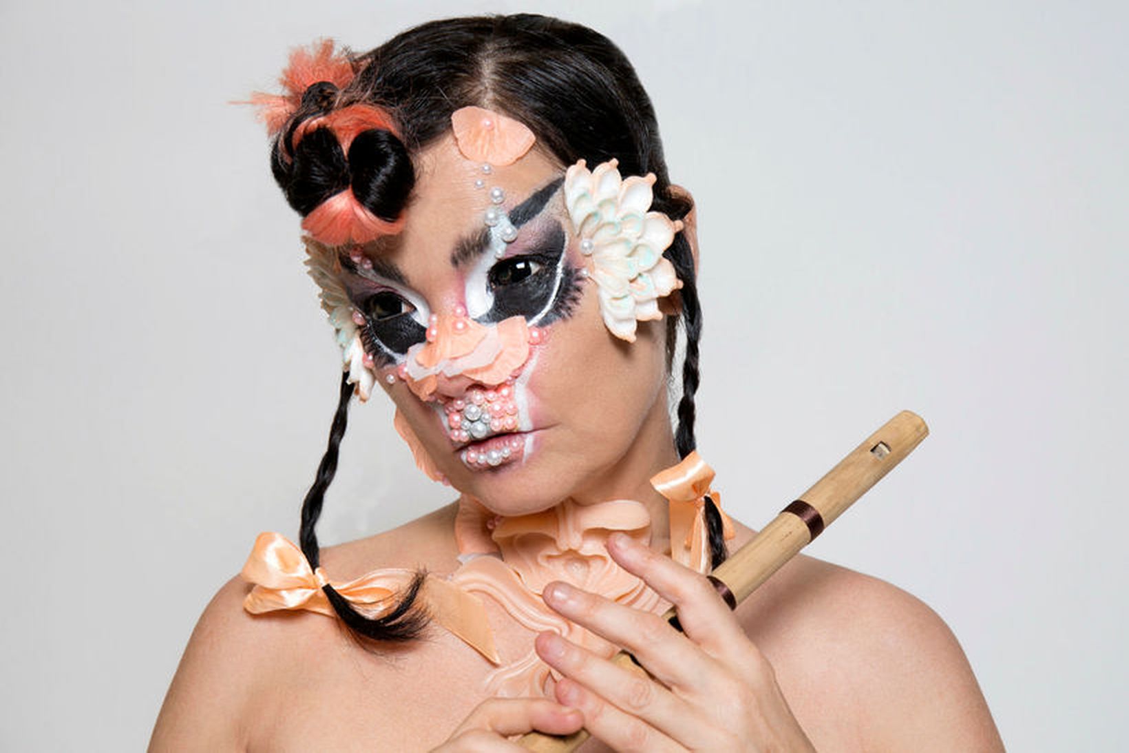 Björk gefur út nýja plötu í næstu viku sem nefnist …