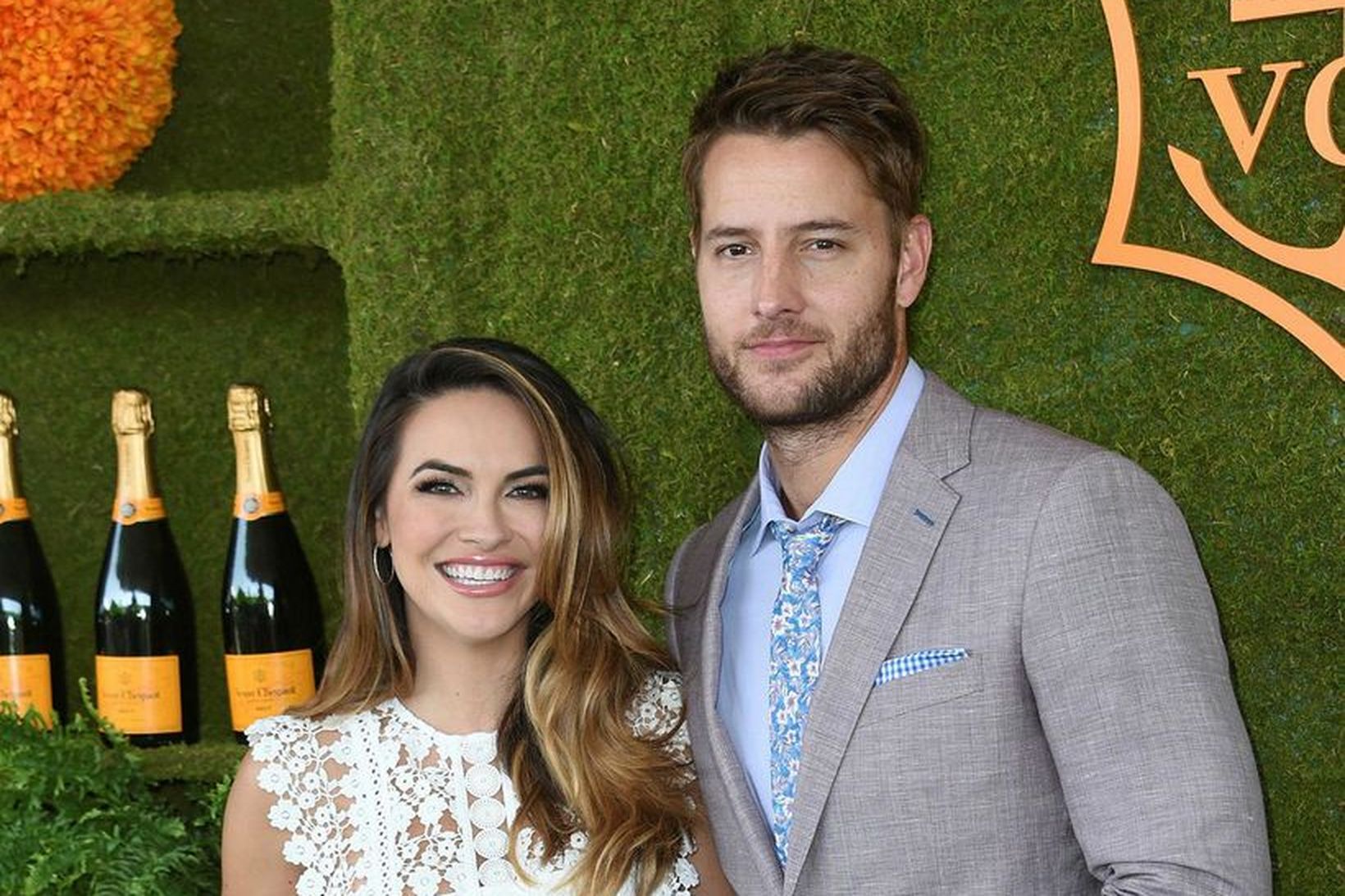 Justin Hartley og Chrishell Stause þegar allt lék í lyndi.