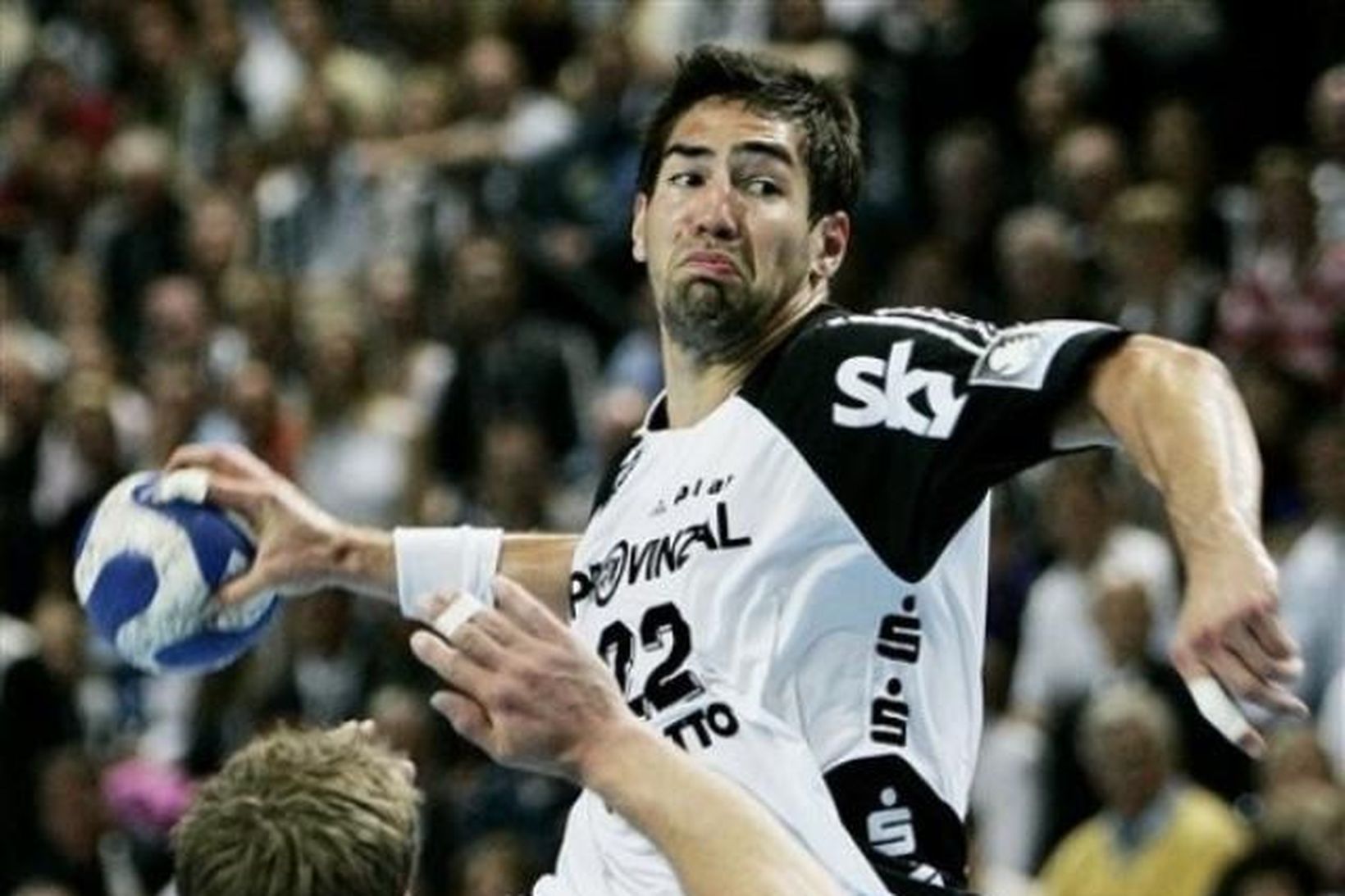 Nikoma Karabatic stórskyttan frábæra í liði Kiel.