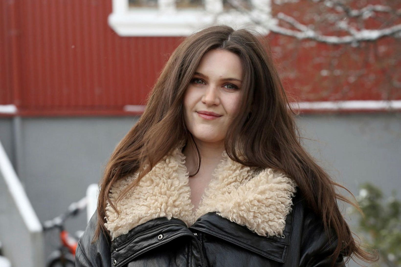 Eins konar ástarþríhyrningur