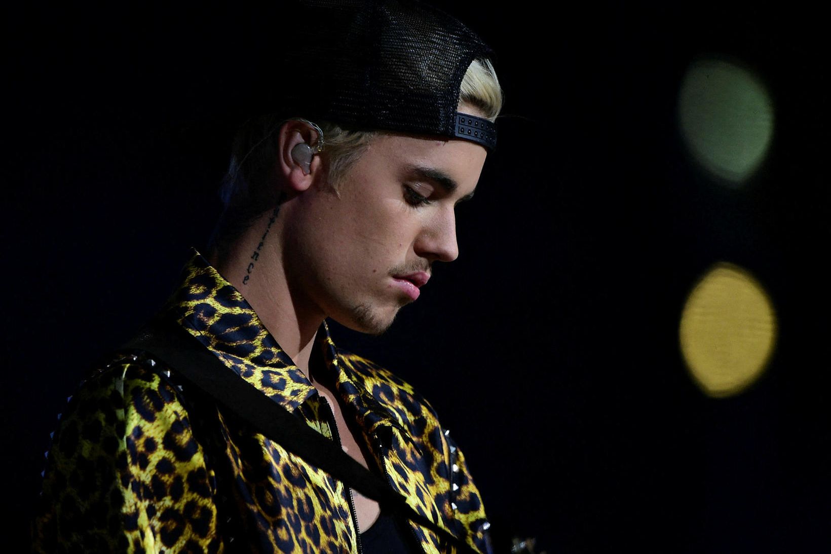 Justin Bieber hefur aflýst tónleikaferðalagi sínu, „Justice“, um óákveðinn tíma …