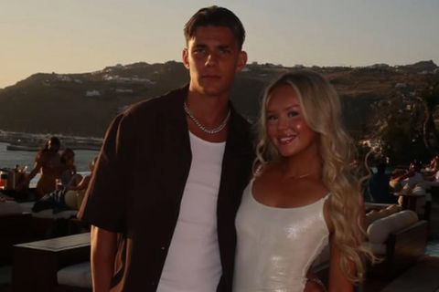 Brynjólfur og Karen Björg eru stödd á Myonos og virðast njóta lífsins til fulls.