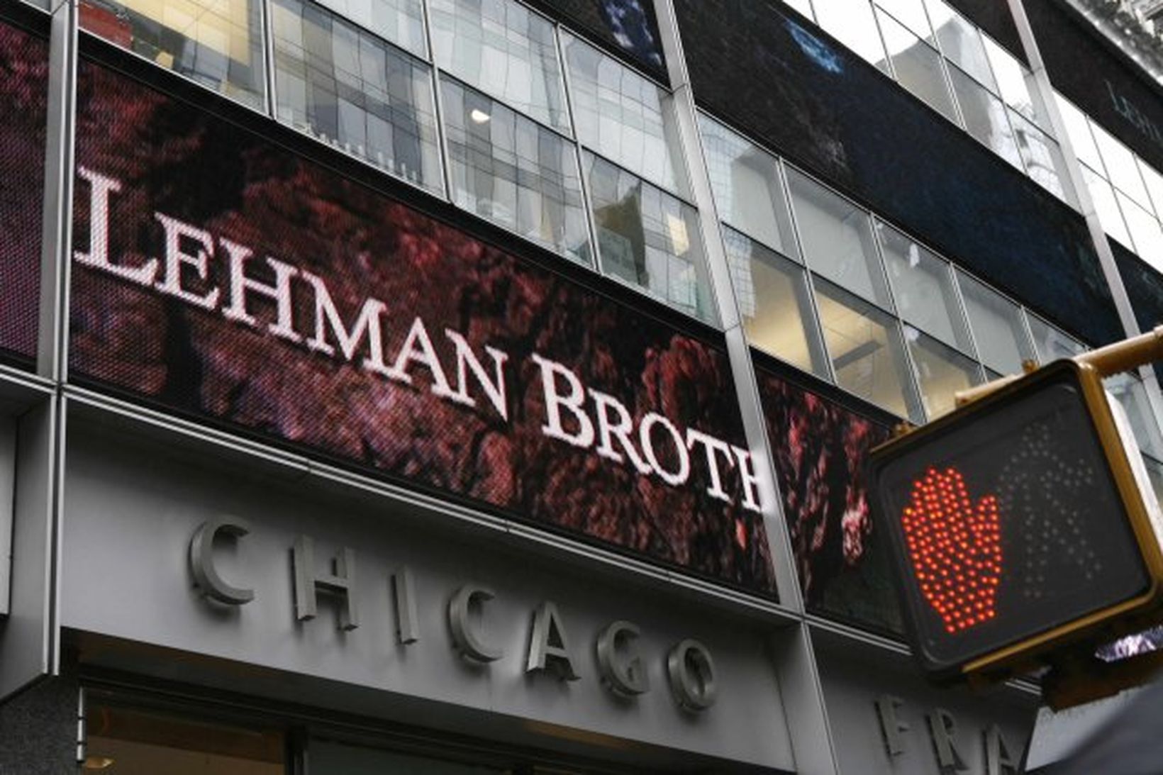 Lehman Brothers var ein þeirra fjármálastofnana sem á endanum fór …
