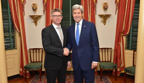 Gunnar Bragi hitti John Kerry