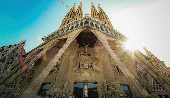 Búa til sjálfusvæði við Sagrada Familia-kirkjuna