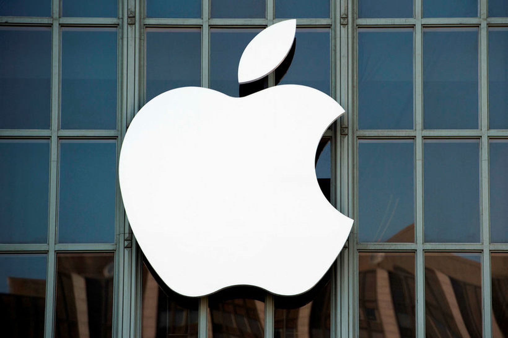 Apple bætir verulega í en í Bandaríkjunum einum starfa 90.000 …