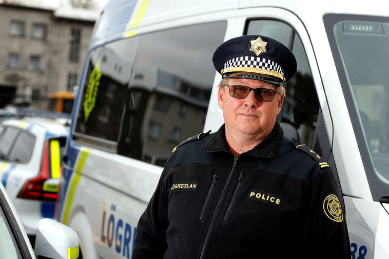 Pretending to be tourists  