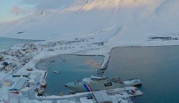 Vilja þyrlupall á Ísafjarðarflugvelli 