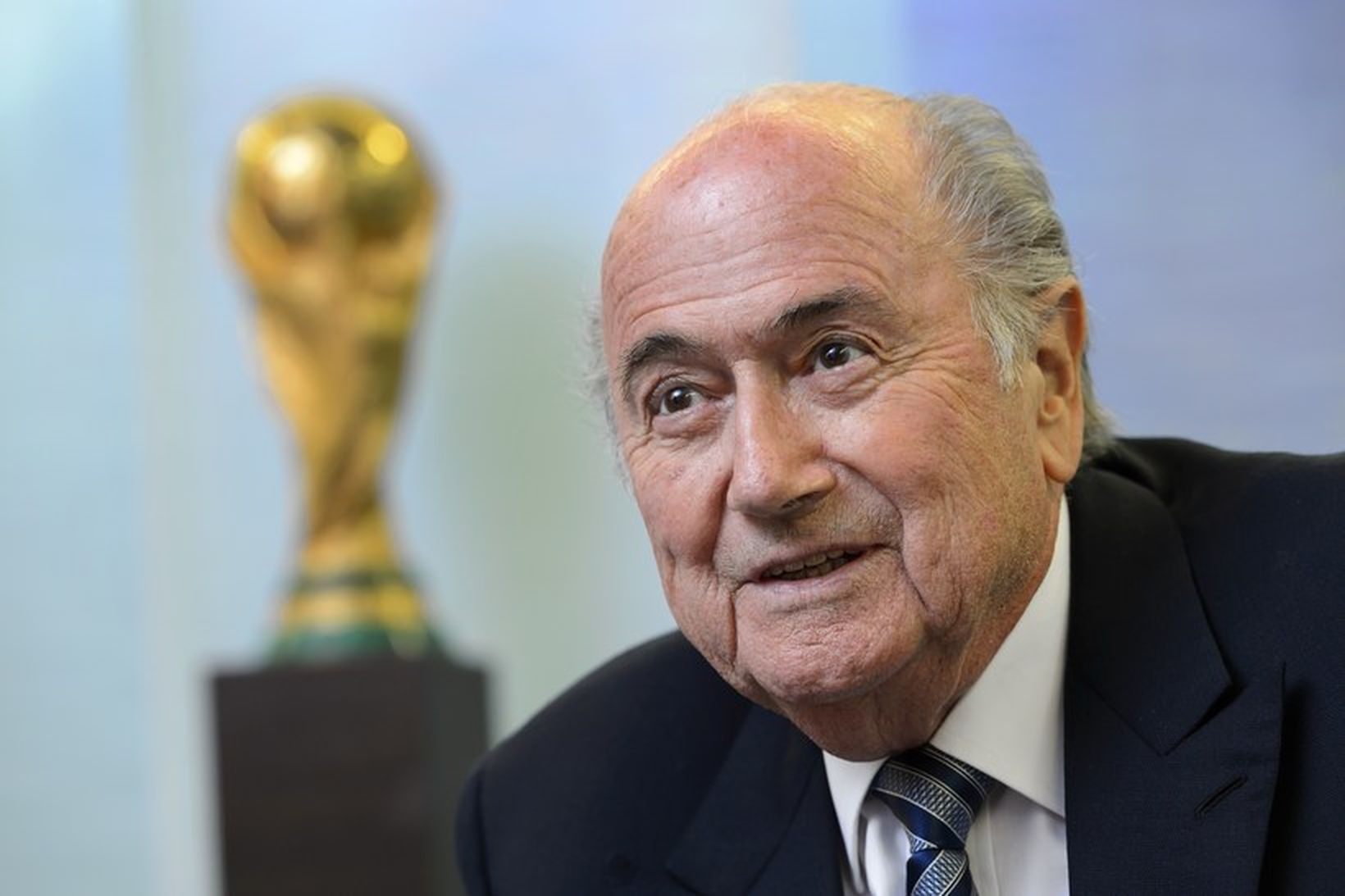Sepp Blatter hefur starfað hjá FIFA í 40 ár og …