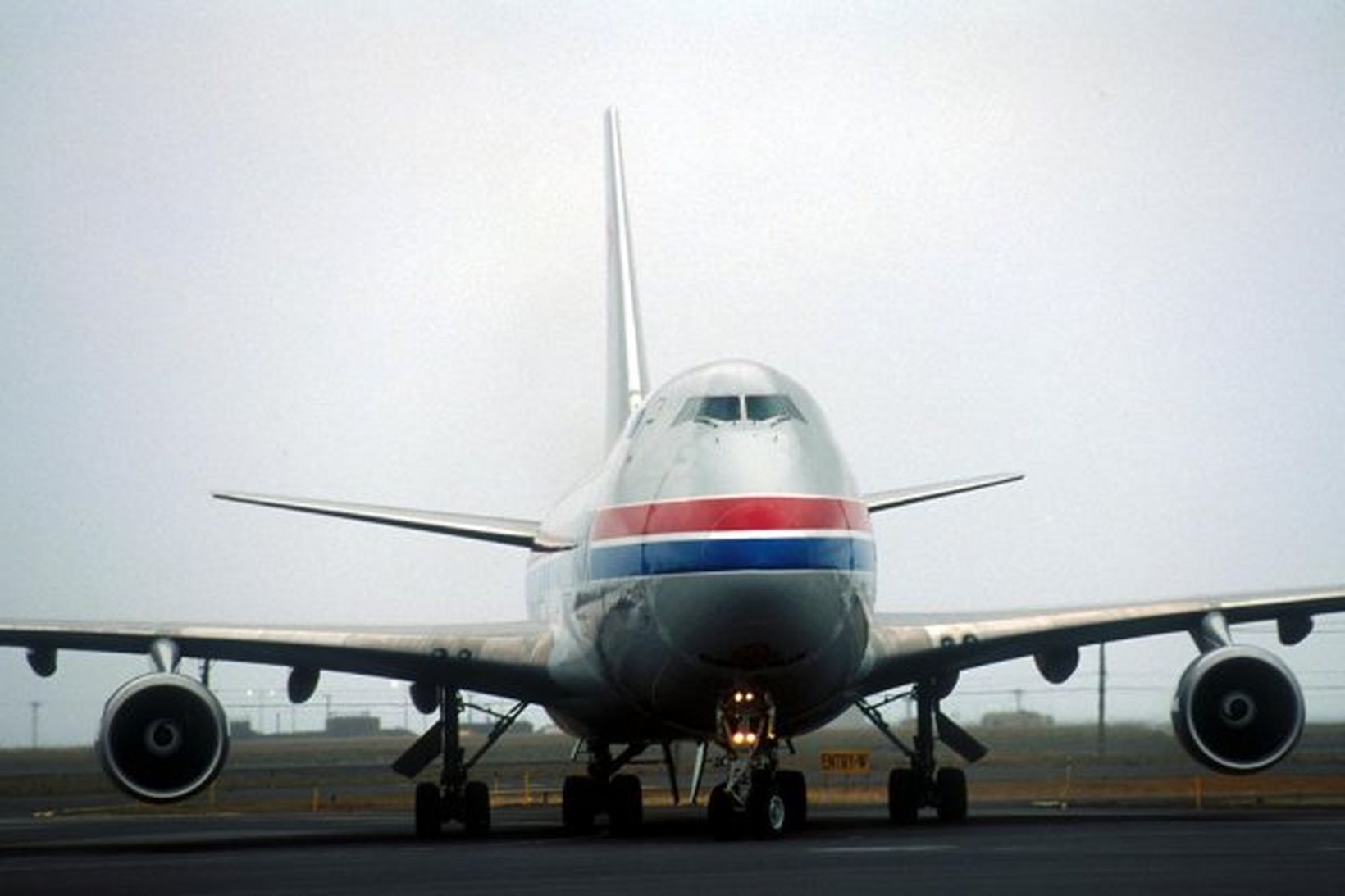 Boeing 747-400 fraktþota í eigu Cargolux.