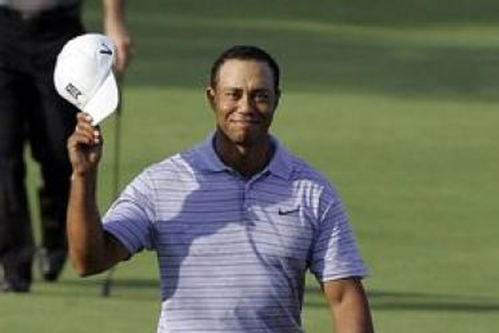 Tiger Woods þakkar stuðninginn.