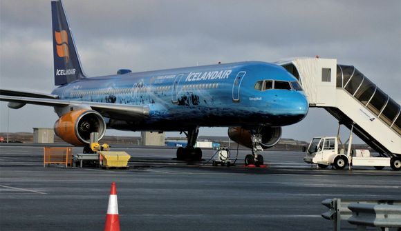 Flugvél Icelandair snerist á vellinum