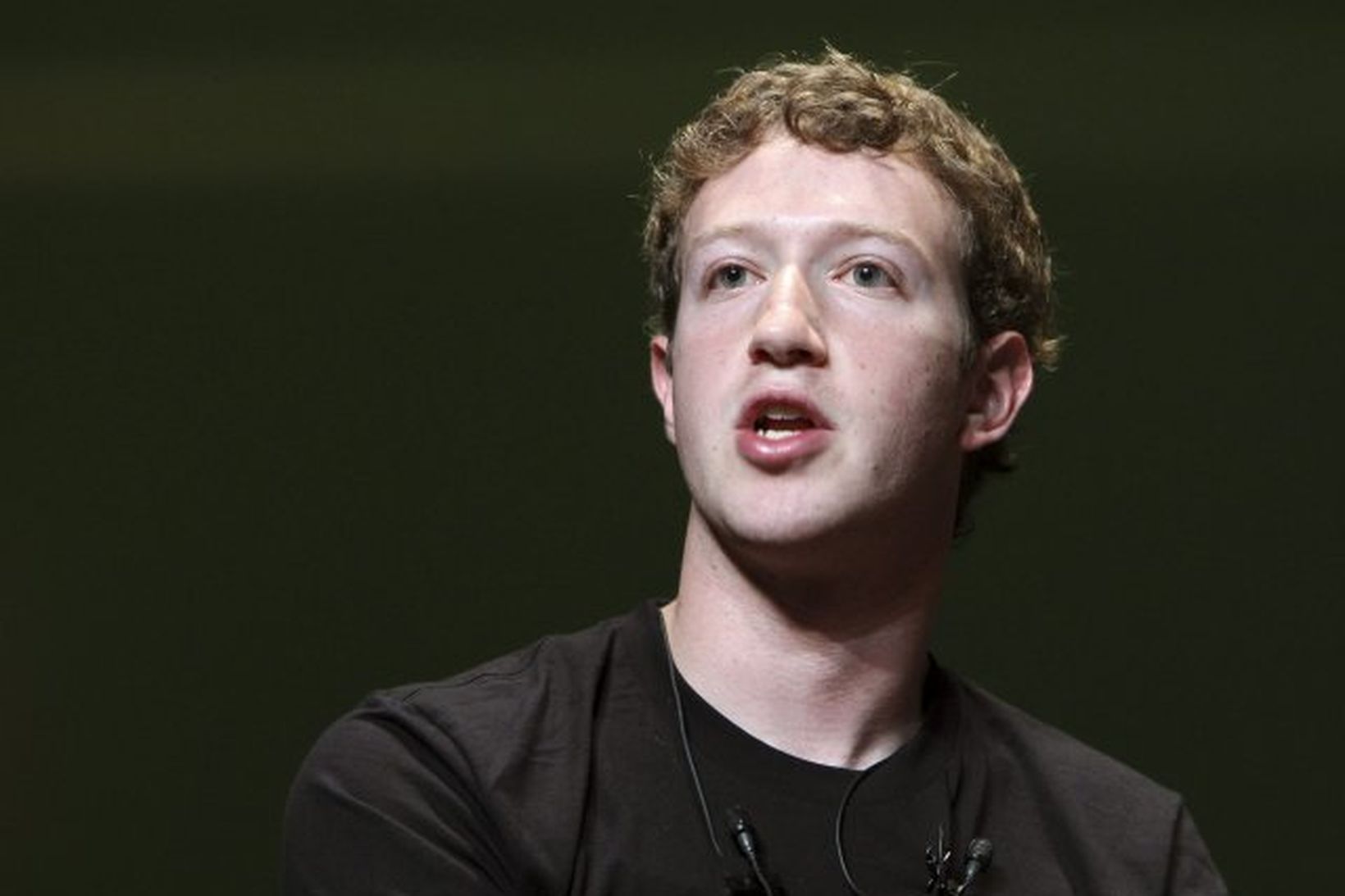 Mark Zuckerberg er í hópi 57 milljarðamæringa sem ætla að …