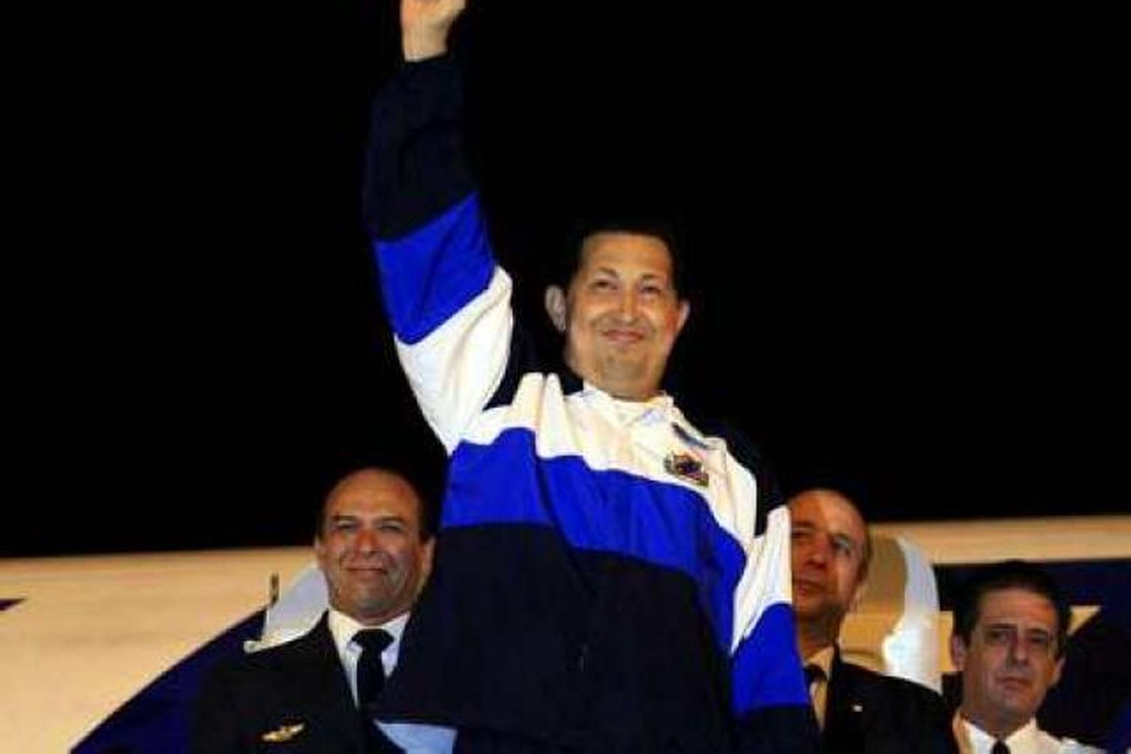 Hugo Chavez forseti Venesúela ætlar að vinna bug á krabbameininu.