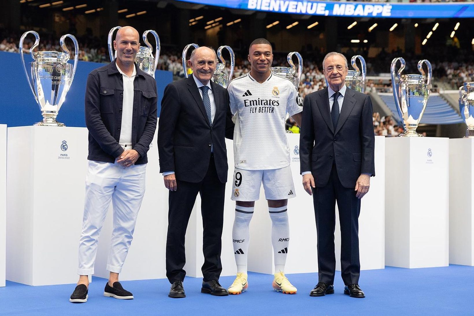 Það var vel tekið á móti Kylian Mbappé í dag.