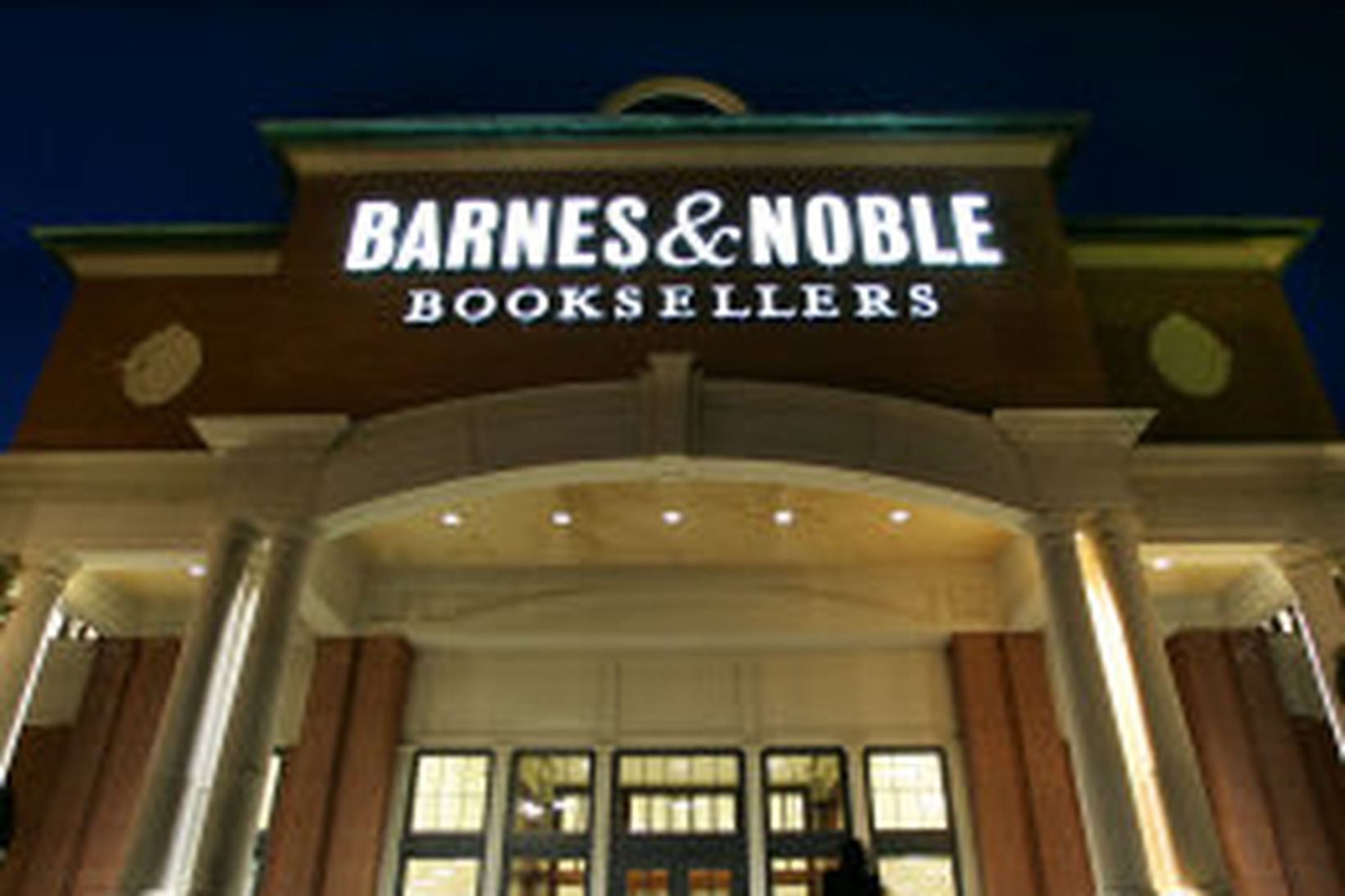 Barnes & Noble.