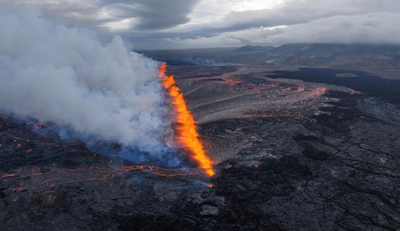 Sprungan enn að lengjast og orðin 2 km