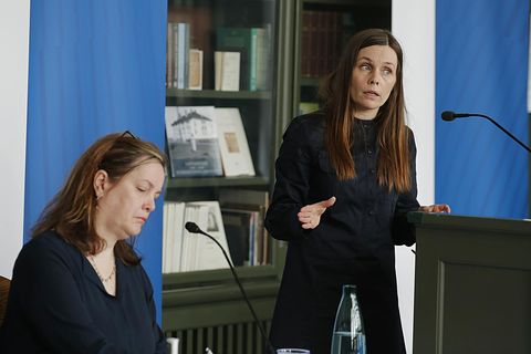 Minister of Health Svandís Svavarsdóttir, left, and Prime Minister Katrín Jakobsdóttir, at the press conference.