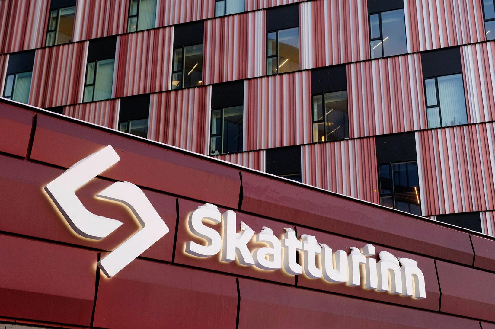 Skatturinn varar við svikapóstum 