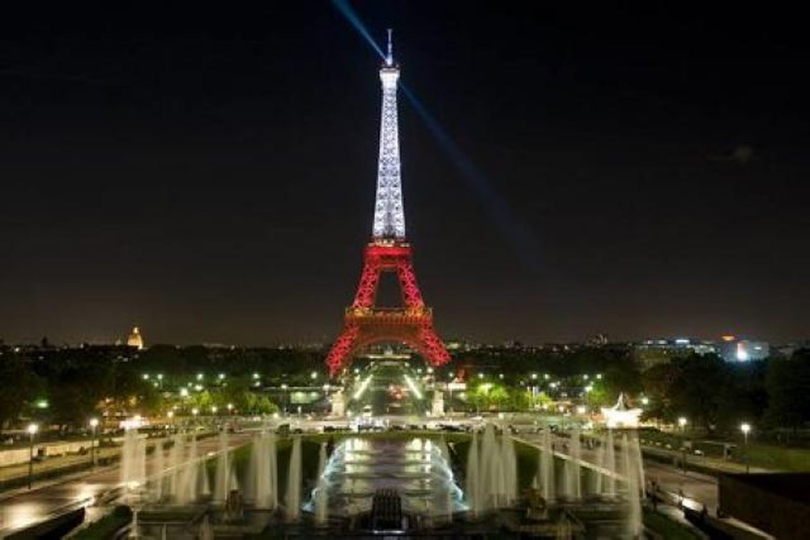 Eiffelturninn, eitt af táknum Parísar. Hann tengist fréttinni ekki beint.