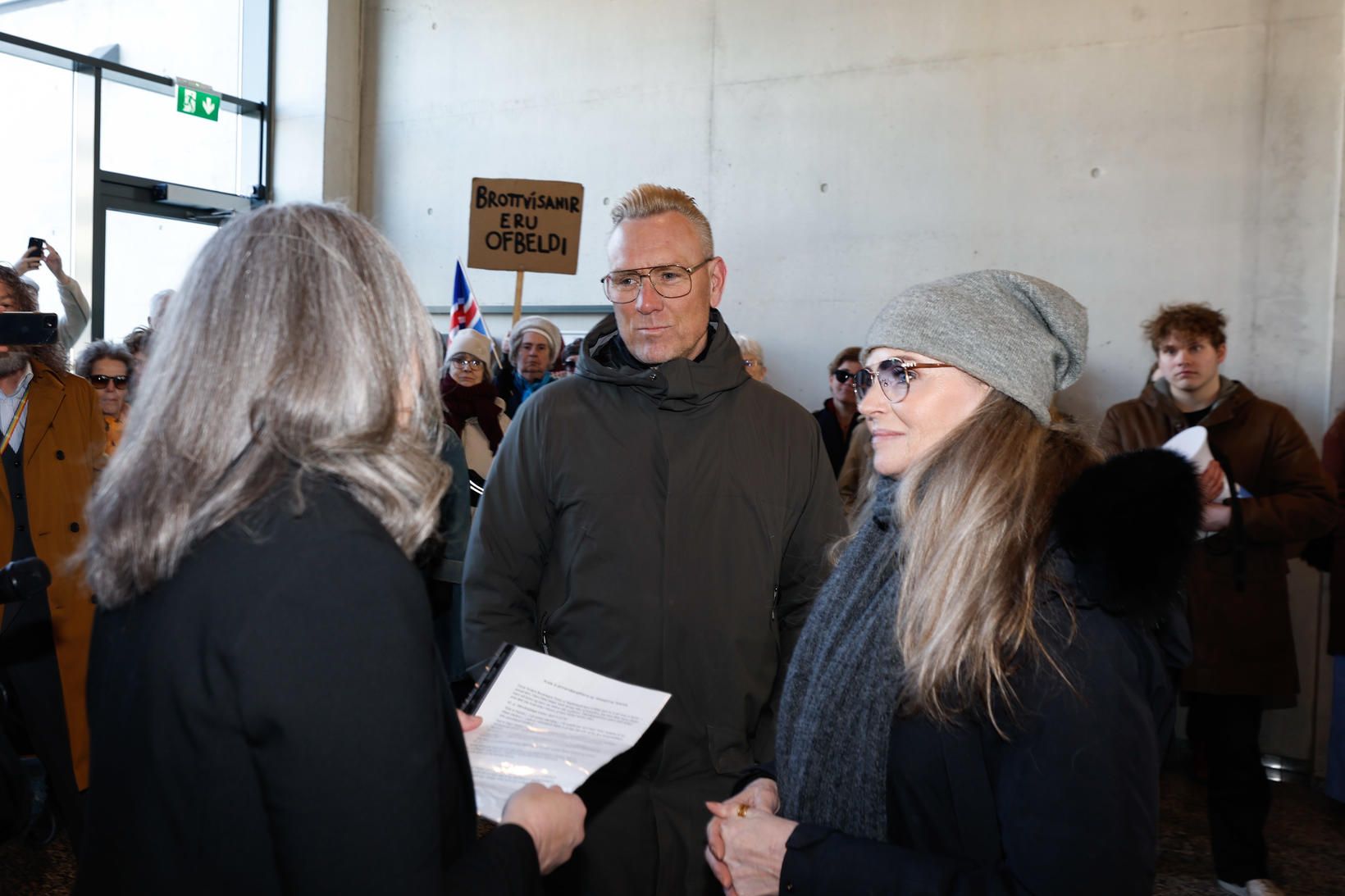 „Hann vill vera hjá okkur. Hann getur ekki hugsað sér …