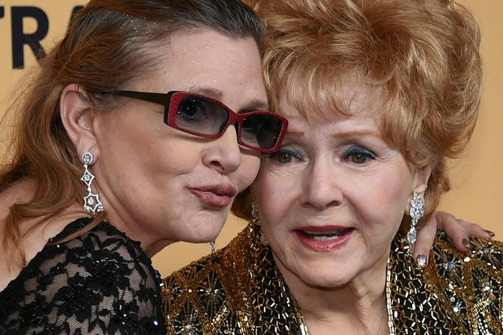 Carrie Fisher og Debbie Reynolds létust með skömmu millibili.